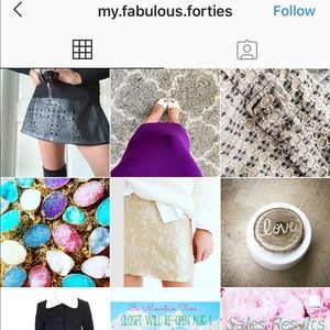 Follow me on Instagram for discounts and new items